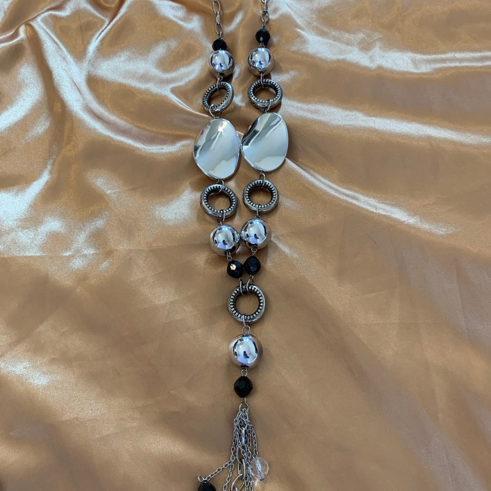 Necklaces - Picture 4 of 4